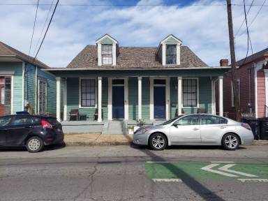 Main picture of 2311 Royal St
