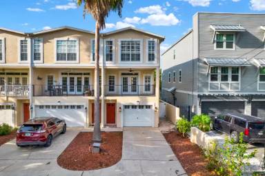 Main picture of 3006 W Julia St