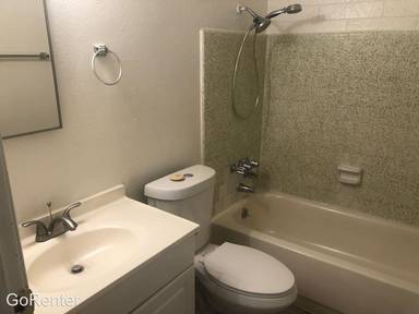Main picture of 9831 N 11th Ave