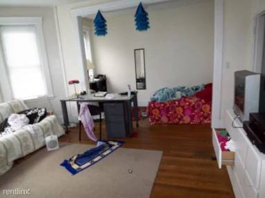 Main picture of 20 Hemenway St