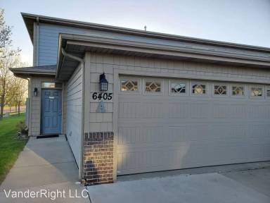 Main picture of 6405 S Santa Rosa Cir