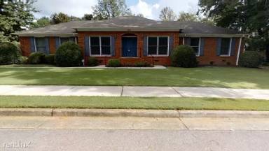 Main picture of 102 Montrose Dr