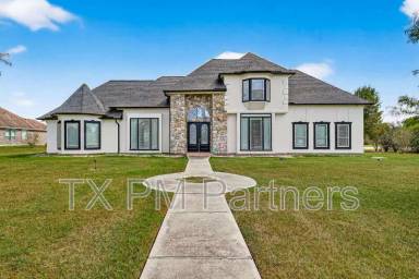 Main picture of 13819 Lakeview Meadow Dr