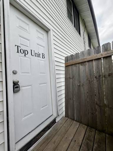 Main picture of 2422 Coyner Ave