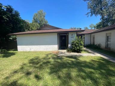 Main picture of 4001 SE 22nd Ave