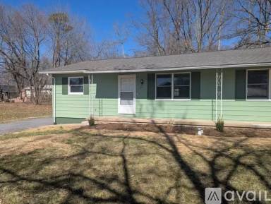 Main picture of 327 Strouse Ave