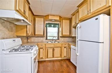 Main picture of 805 SE C St