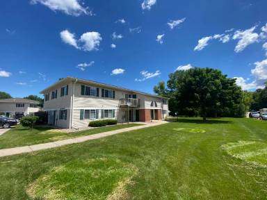 Main picture of 253 Louise Dr