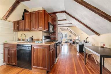 Main picture of 117 Elmgrove Ave
