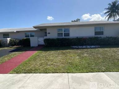 Main picture of 20504 SW 92nd Ct