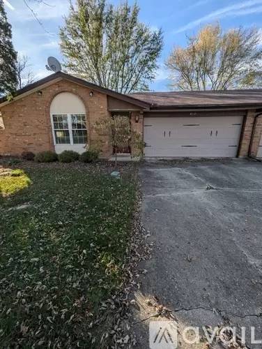 Main picture of 8755 Meadowcreek Dr