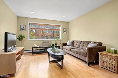 Main picture of 41 Walnut St
