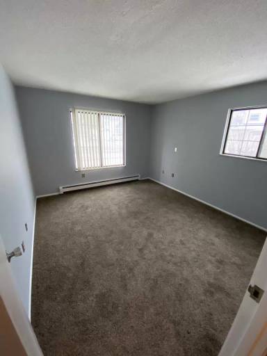 Main picture of 230 S Main St