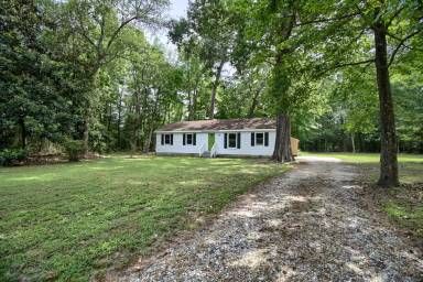 Main picture of 1625 Old Ferry Rd