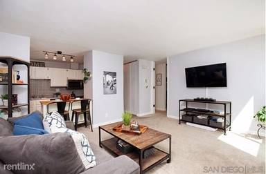 Main picture of Pacific Isle Condominiums