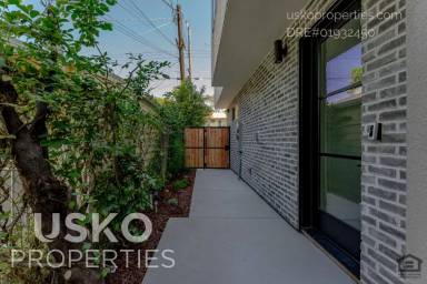 Main picture of 1012 Uptown Aly
