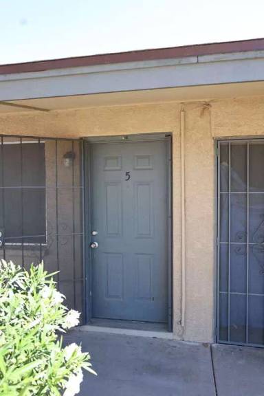 Main picture of 3701 N 9th Pl