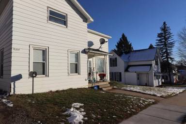 Main picture of 122 S State St