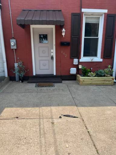 Main picture of 134 44th St