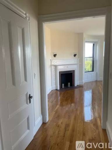Main picture of 504 Beacon St
