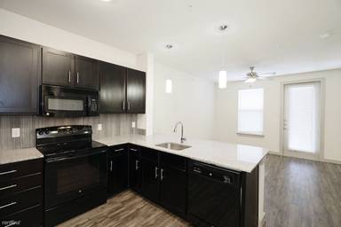 Main picture of 1104 Rivery Blvd