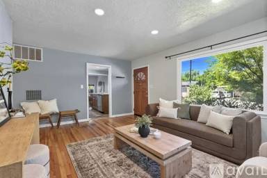 Main picture of 3209 W Plant Dr