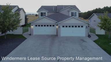 Main picture of 3208 Meadow Glen Ln