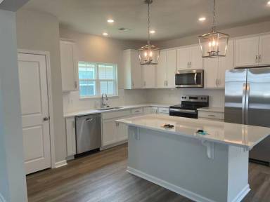 Main picture of 56 Whispering Oaks Cir