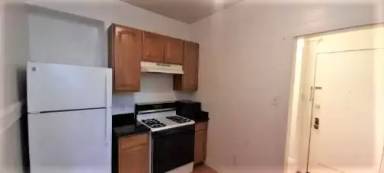 Main picture of 1360 Green Street - 4