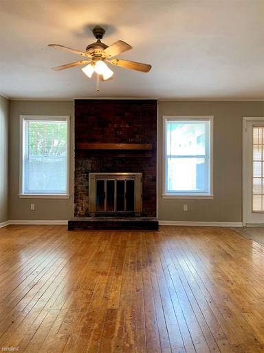 Main picture of 3349 Foxwood Dr