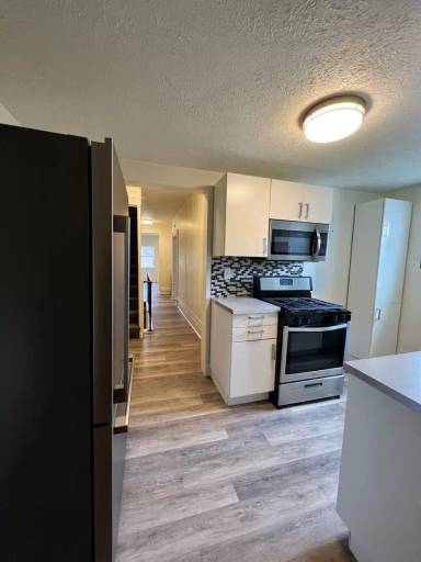 Main picture of 1400 Fernleaf St