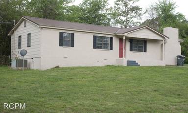 Main picture of 184 H Mitchell Dr