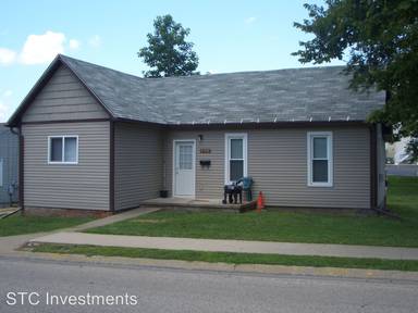 Main picture of 418 W Chandler St