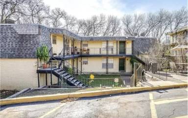 Main picture of 5201 Curzon Ave