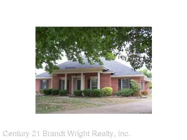 Main picture of 8706 Twelve Oaks Ln