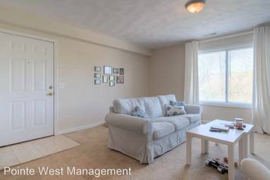 Main picture of 200 Fairfax Rd