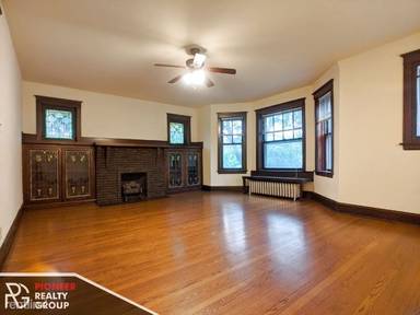 Main picture of 2823 W Logan Blvd