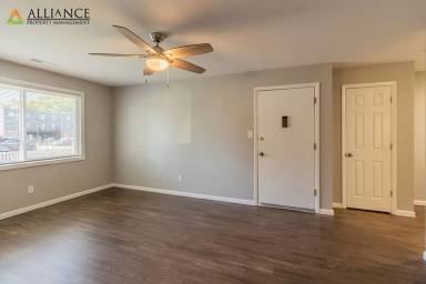 Main picture of 1200 Fremont St