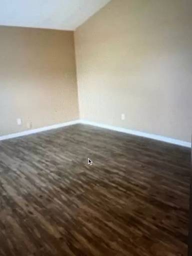 Main picture of 303 Gumwood Rd