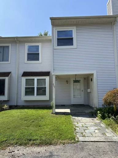Main picture of 237 Fir Tree Ct