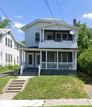 Main picture of 891 Mercer St