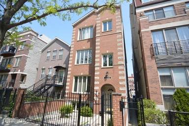 Main picture of 1444 W Walton St