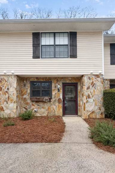 Main picture of 2498 Hidden Cove Ct