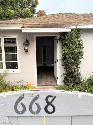 Main picture of 325 Los Olivos