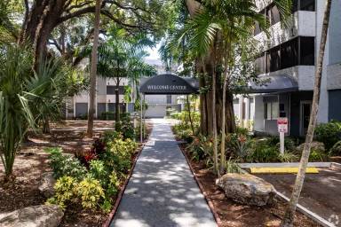 Main picture of Oak Grove Apartments