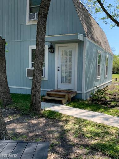 Main picture of 8953 County Road 864