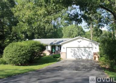 Main picture of 473 Fairwood Rd