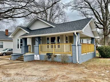 Main picture of 2447 Marble St