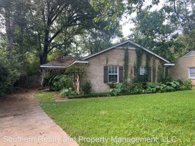 Main picture of 2172 Meadow Lane Dr