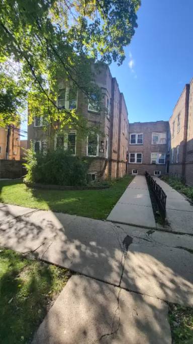 Main picture of 6416 N Campbell Ave